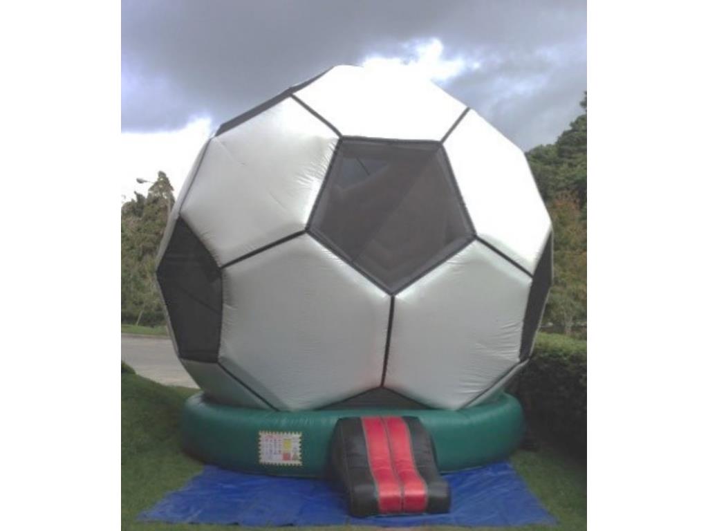 SOCCER BALL JUMPER
